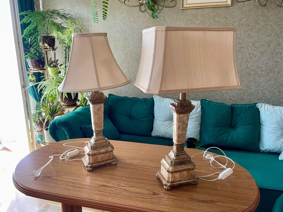 Lampy nocne/ do salonu