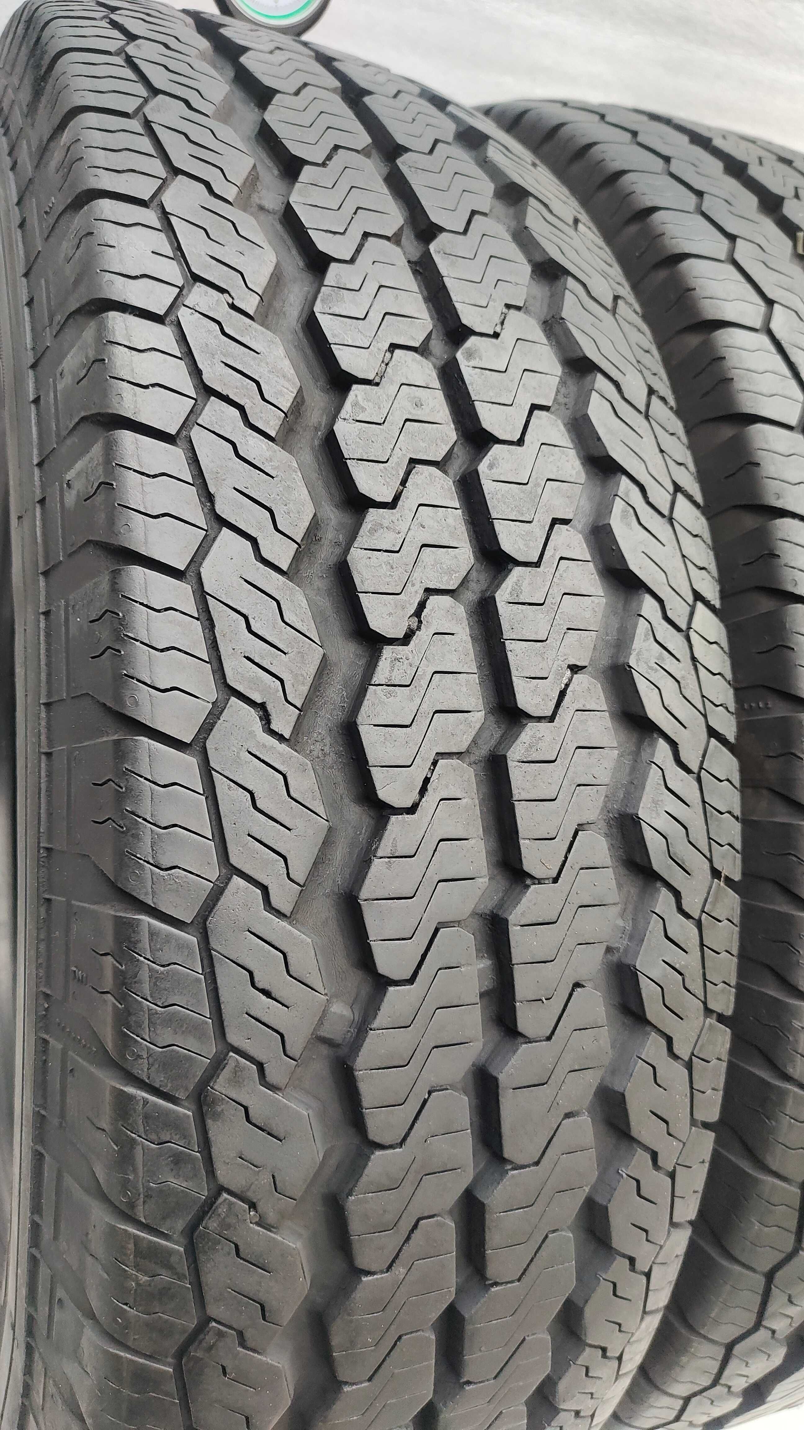 Opony Całoroczne 215/75/16C Continental 2szt 8,9mm MB