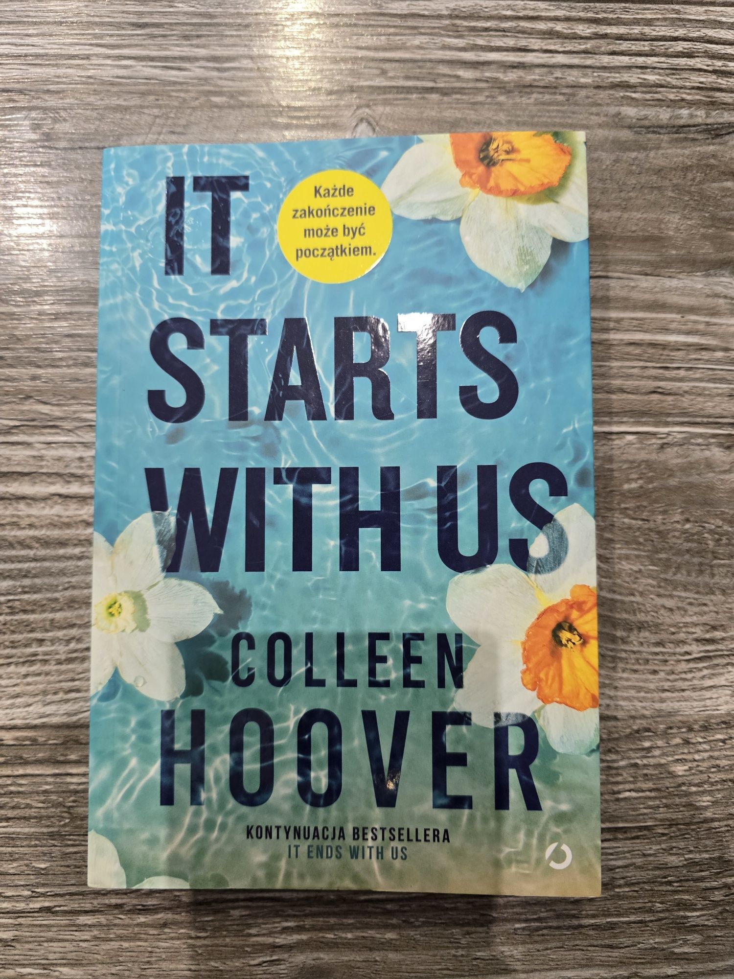 Colleen Hoover It starts with us