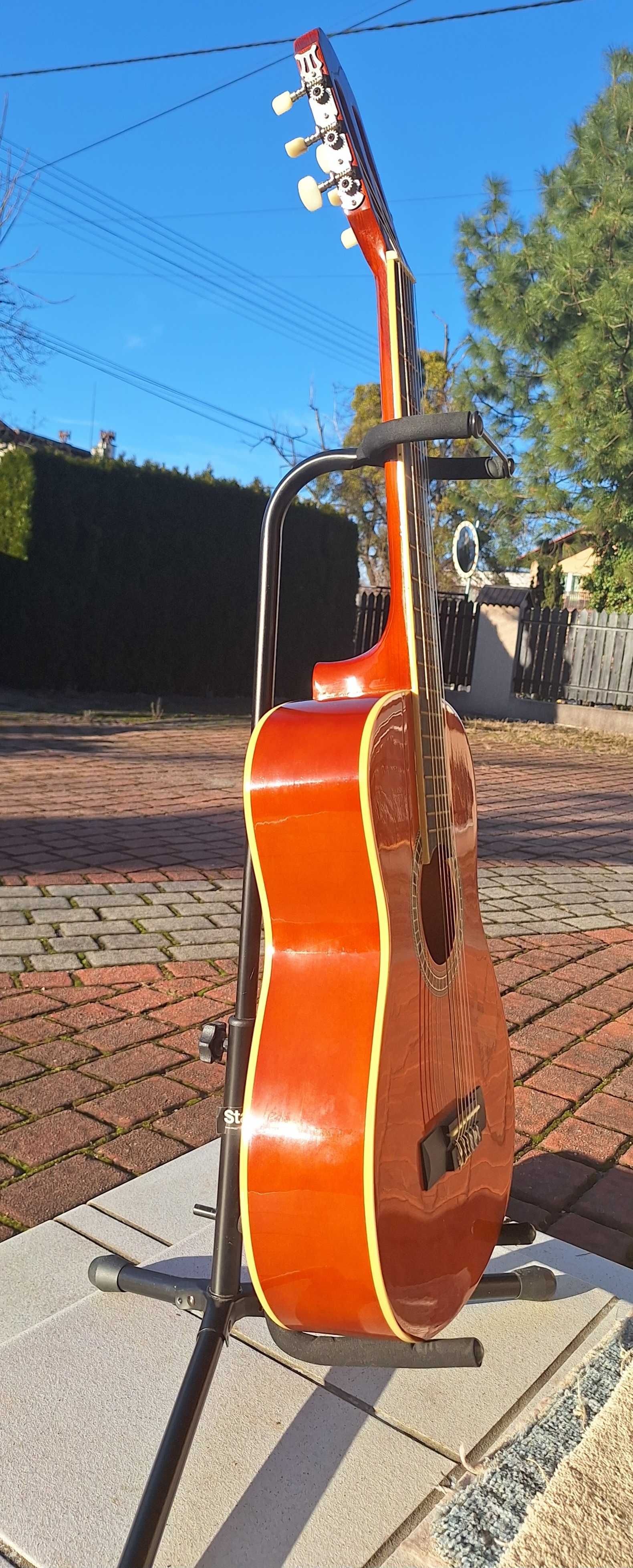 Gitara Prima Classic Pure CG-1 - pokrowiec, stojak, książki w cenie