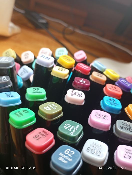 Маркери Touch  майже нові