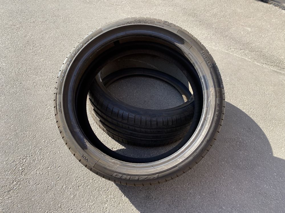 дві шини Pirelli PZero PZ4 245/35 ZR20 95W XL