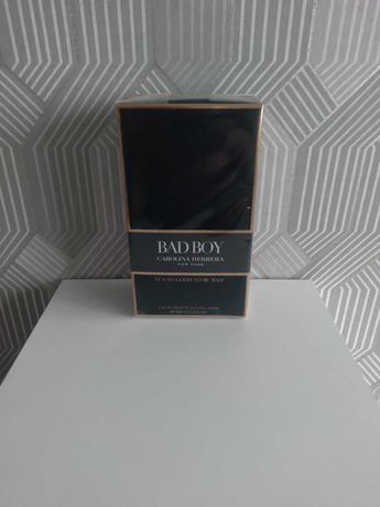 Carolina Herrera Bad Boy ( Плохой Парень )