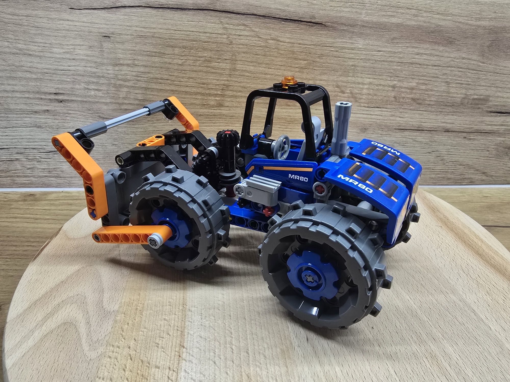 Lego technik 42071 - Dozer Compactor