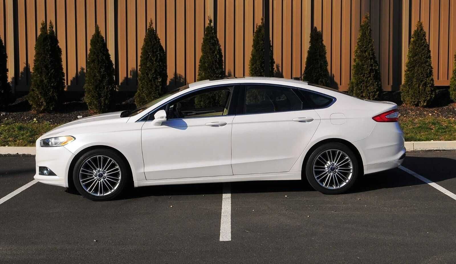 2016 Ford Fusion SEL