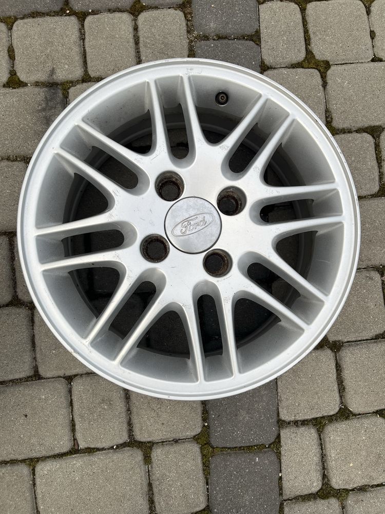 Alufelgi 4x108 15 cali Ford Fiesta KA Fokus B-max Audi 80