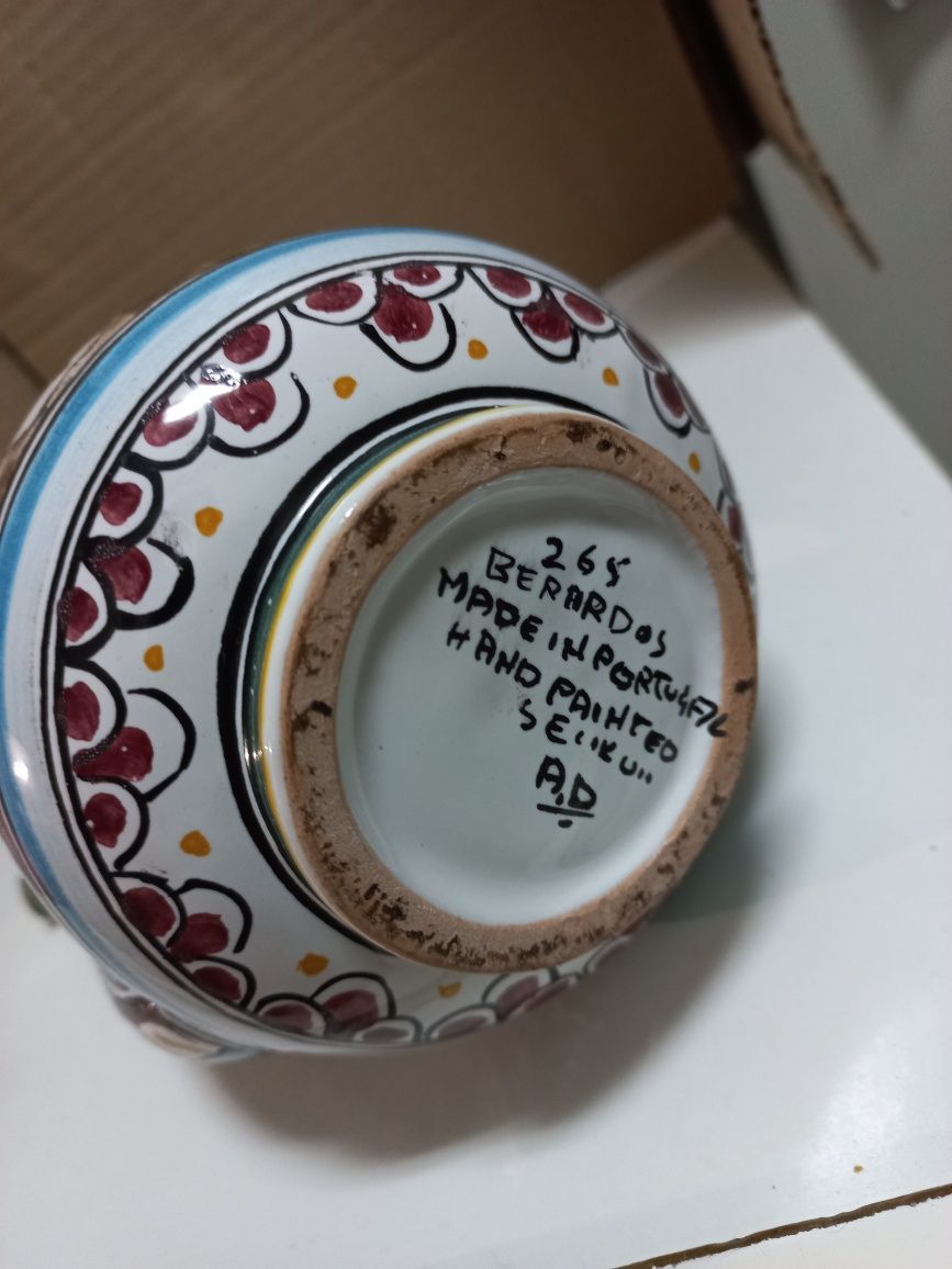 Bule em faiança decorativa de Coimbra -peça numerada