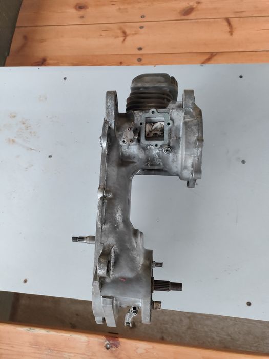 Двигатель Сузуки Летс 2