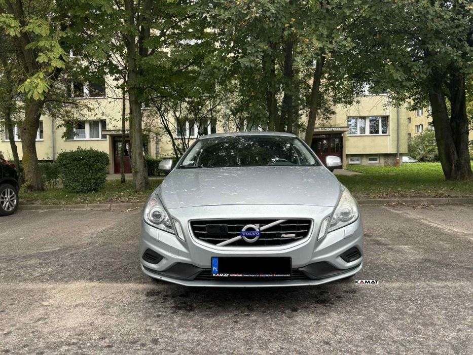 Volvo V60 R-design 2,0 diesel 5 cylindrów Automat Zamiana