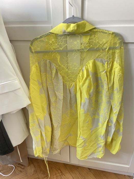 Blusa amarela e bege  marca italiana