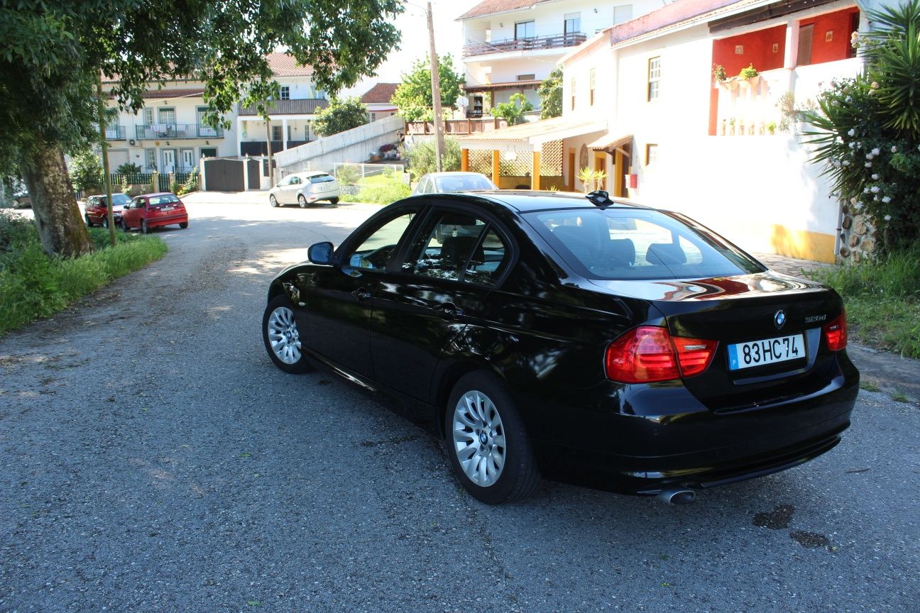 BMW E90 320D vendo