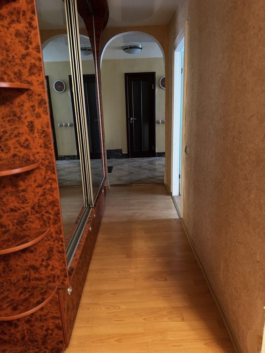 Продам 3-к квартиру у Бородинському мкрн.