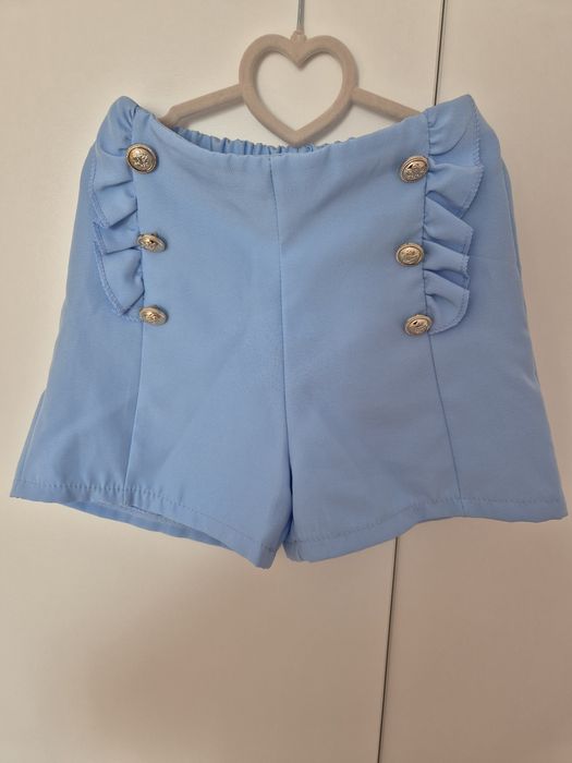 Krótkie spodenki 122