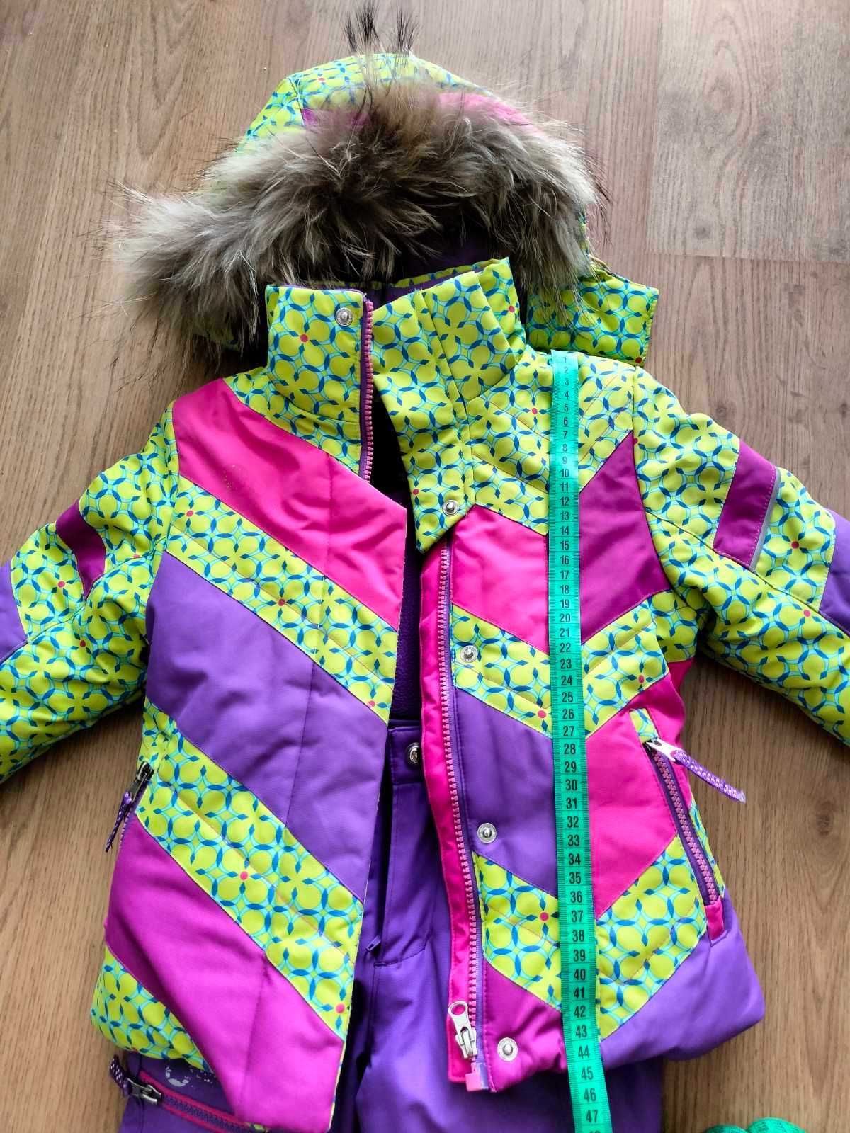 Зимова куртка та напівкомбінезон для дівчинки