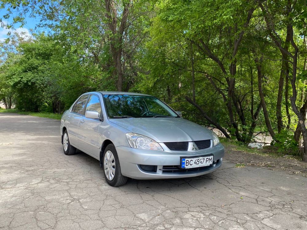 Продам Mitsubishi Lancer 9