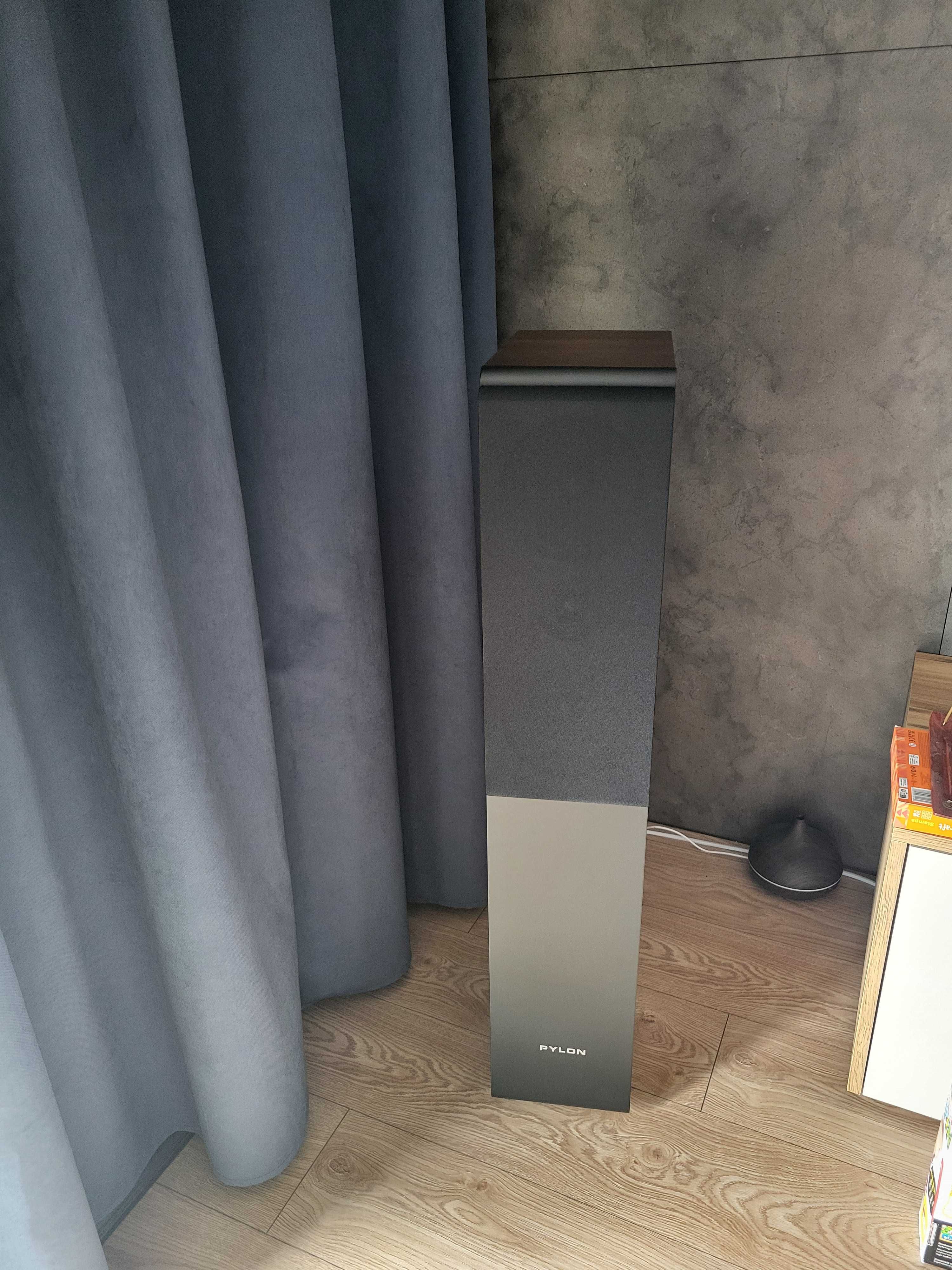 Pylon audio opal 23 orzech stan gabinetowy