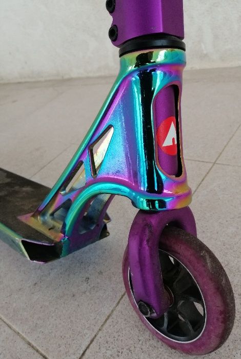 Trotinete scooter Airwalk Vapour ( Suporta peso até 100 Kgs )