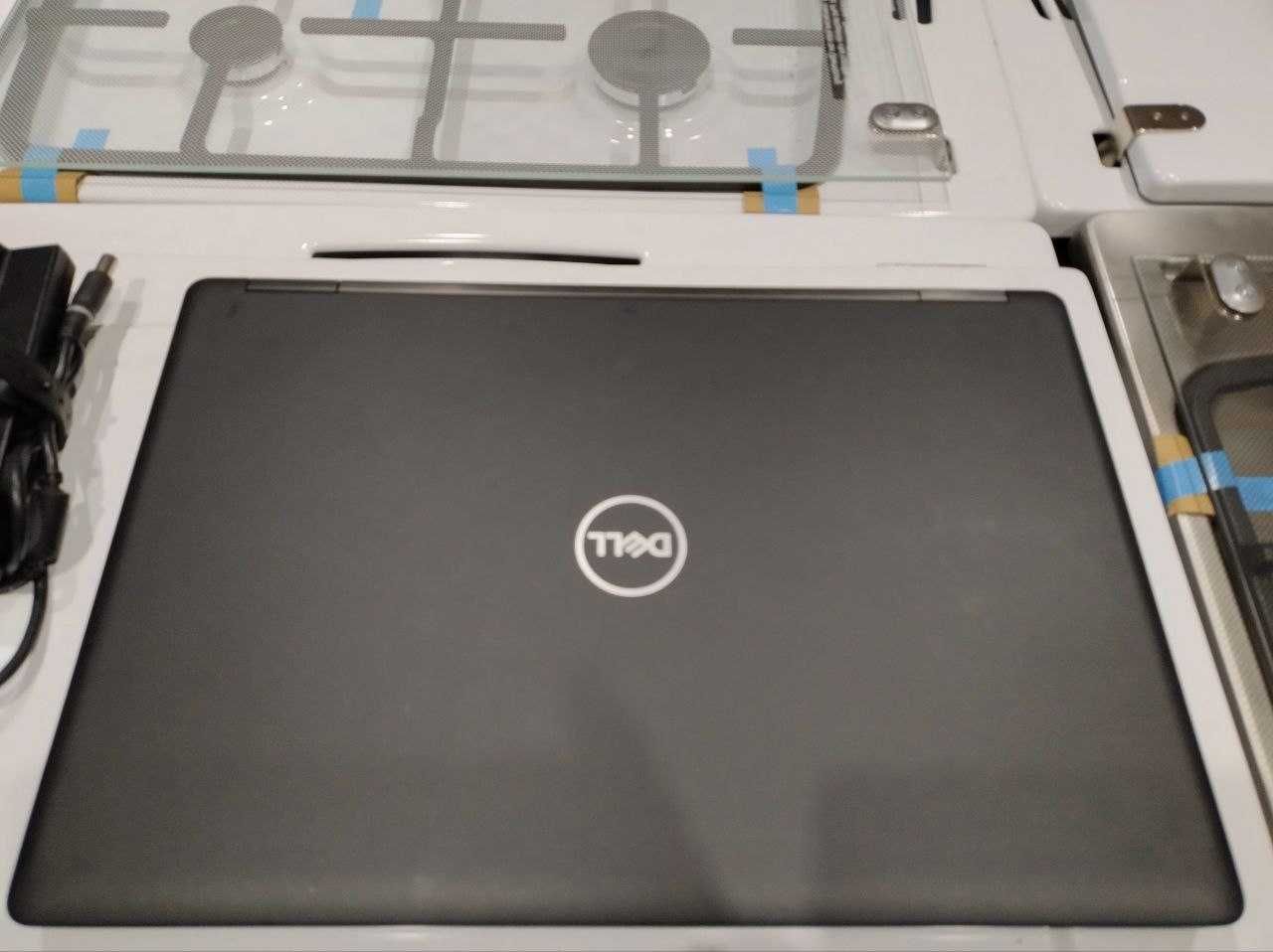 Ноутбук Dell 5590 из Германии