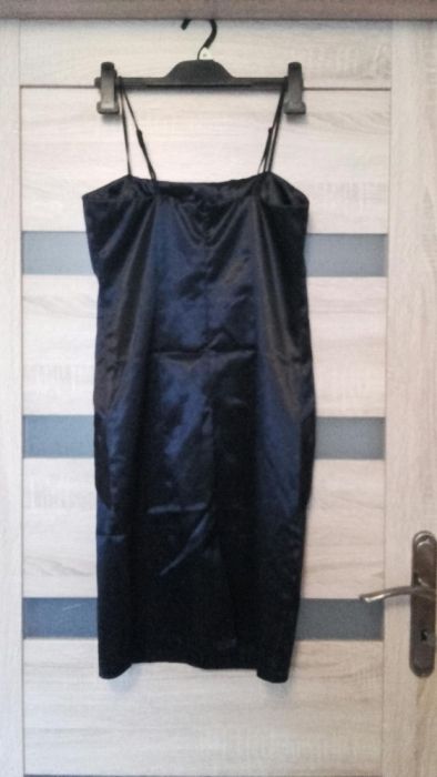 Śliczna granatowa sukienka rozmiar 40 - sylwester studniówk