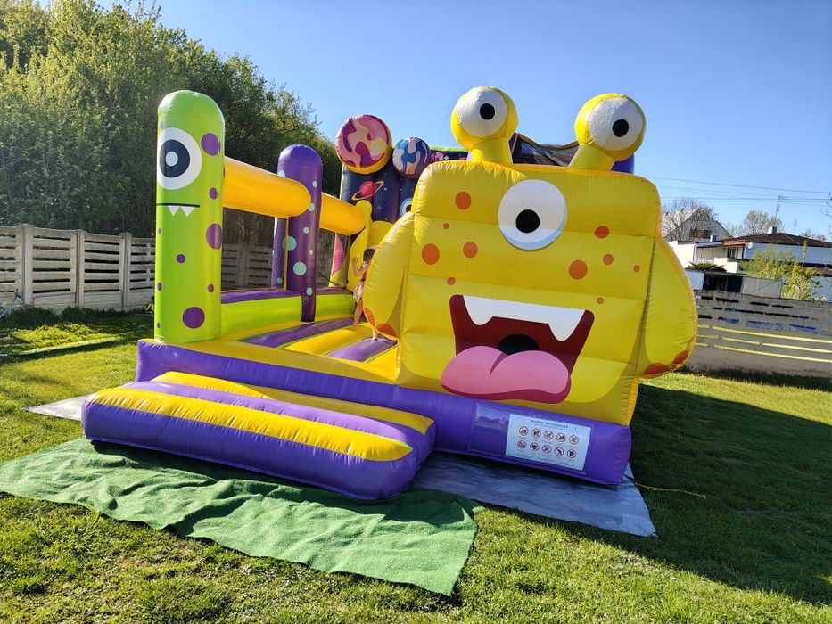Zjeżdżalnia dmuchana / dmuchańce / skakańce