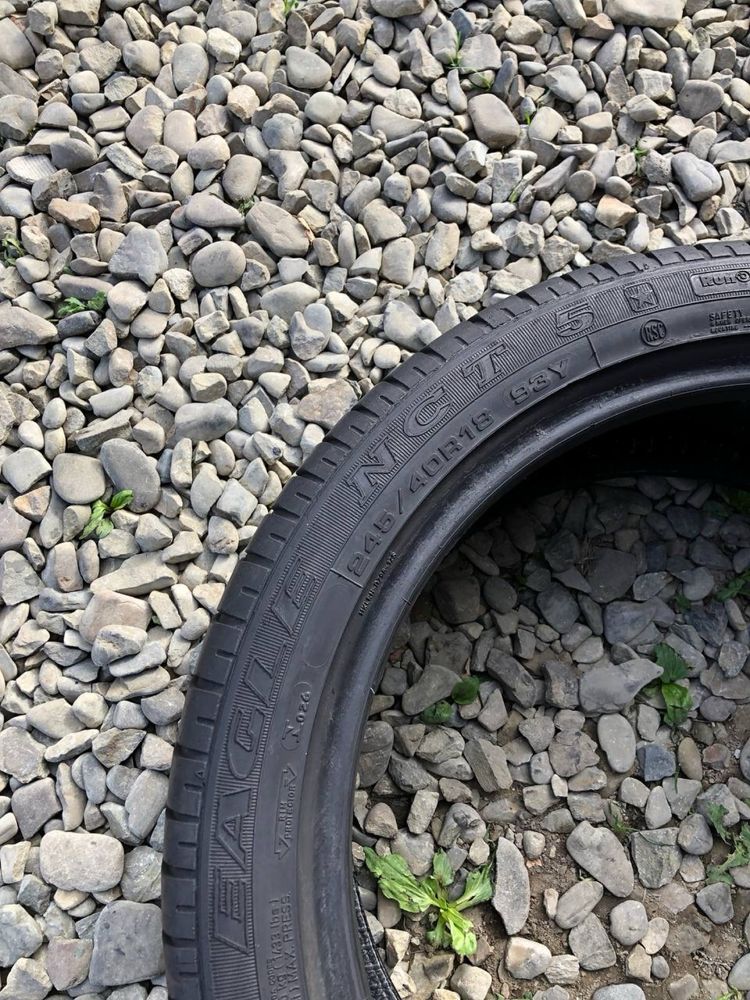 Шини 245/40 r18 Goodyear Ran-flat Літо 2шт 2015р (635)