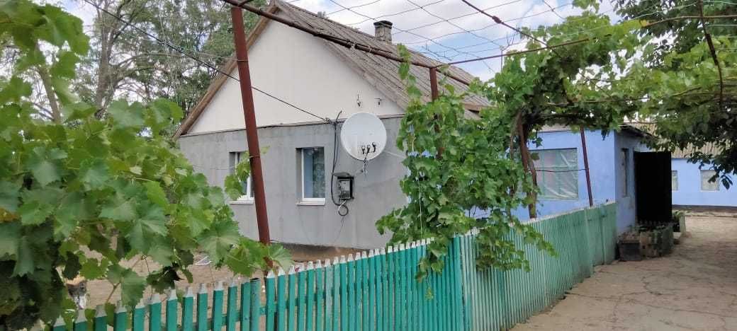 Продаю будинок,Миколаївська обл, Баштанський район,с.Винограде