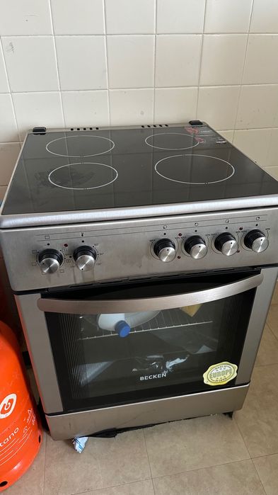 Fogão Elétrico Novo Becken