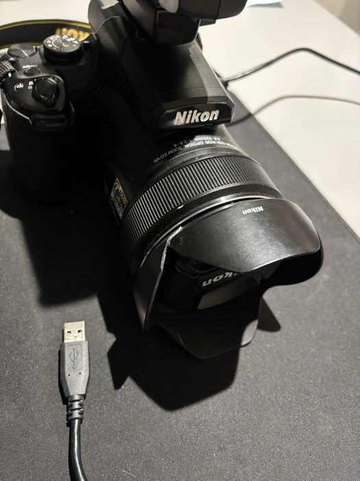 Nikon Coolpix P1000 e Acessórios