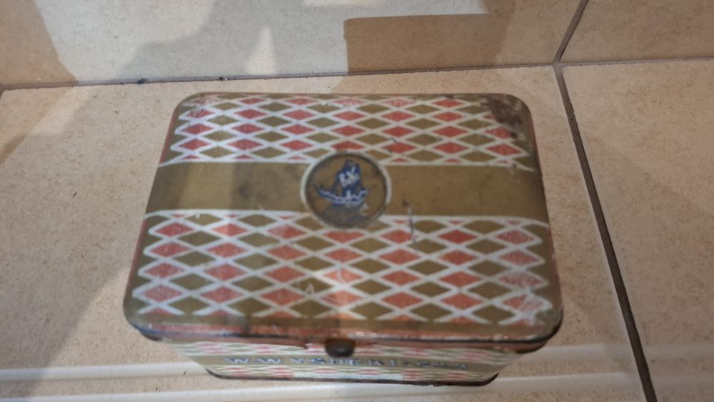 Puszka po herbacie przedwojenna Wysocki wp