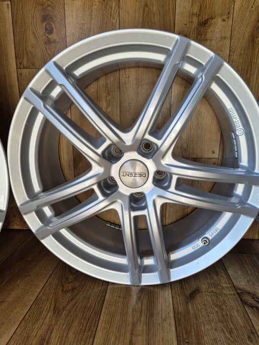 Alufelgi Dezent 19cali 5x112 et45 8j 57,1 Audi VW Seat skoda