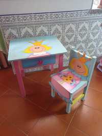 Mesa + Cadeira Infantil