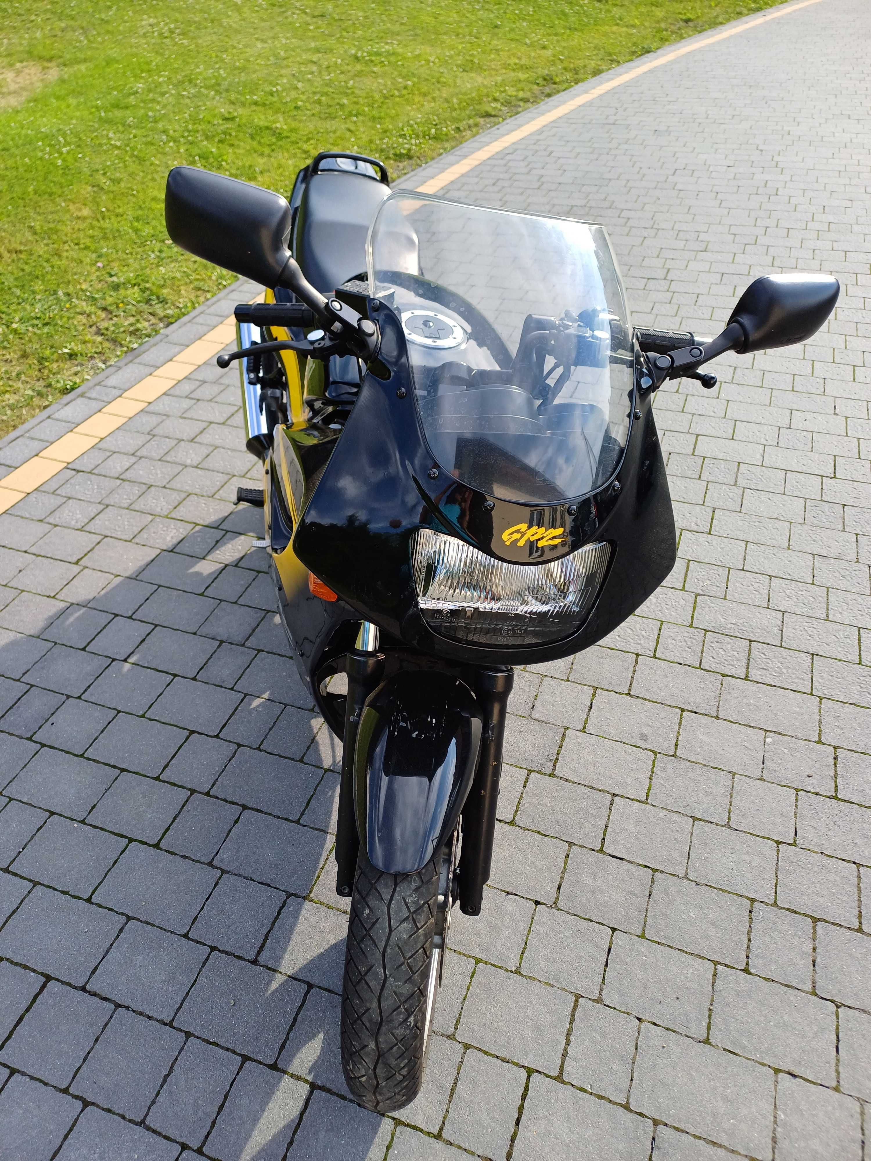 Świetny motocykl KAWASAKI GPZ 500s Możliwa zamiana na 125 cm3.