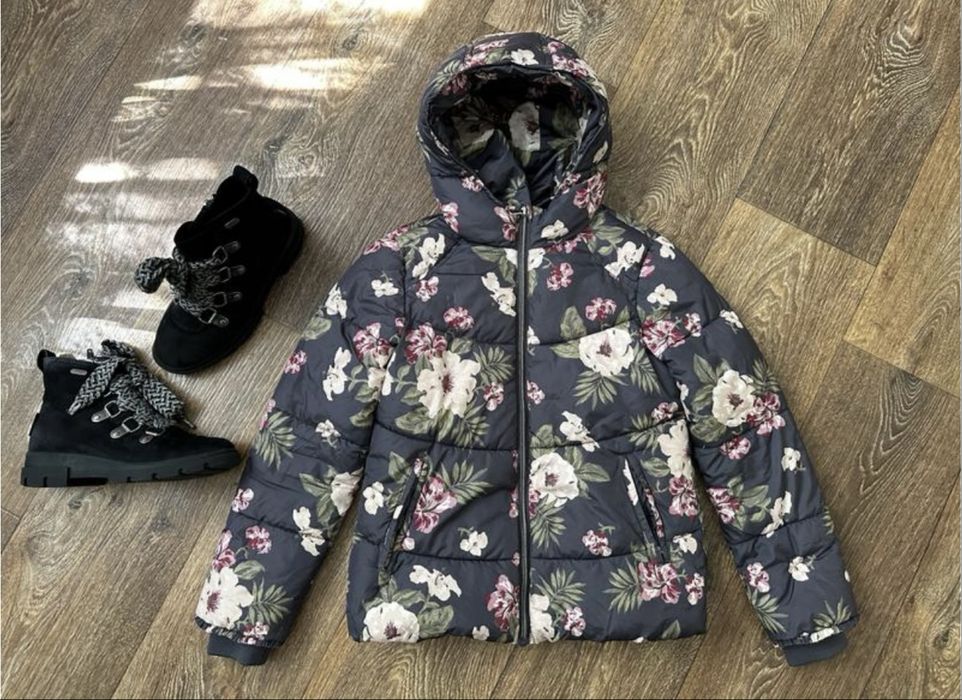 Курточка Benetton демісезон, 8-9 років.