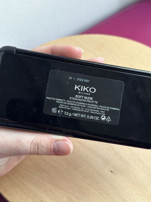 Палетка тіней kiko milano soft nude eyeshadow palette 01 garden rose