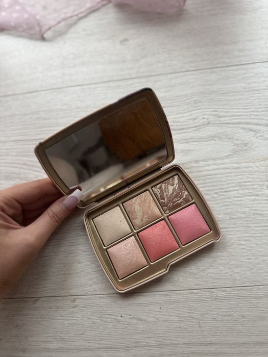 Paletka Hourglass Jelonek