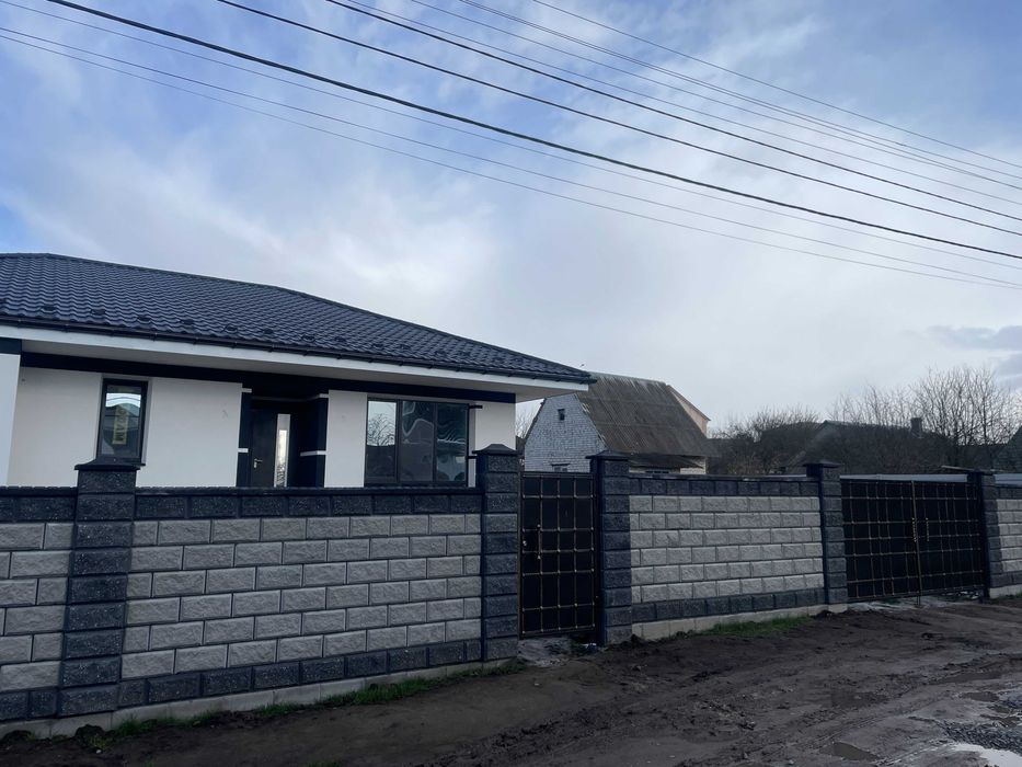 Продам житловий будинок у Вересневому