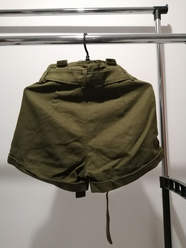 Shorty, krótkie spodenki z wysokim stanem khaki zielone 38 nowe