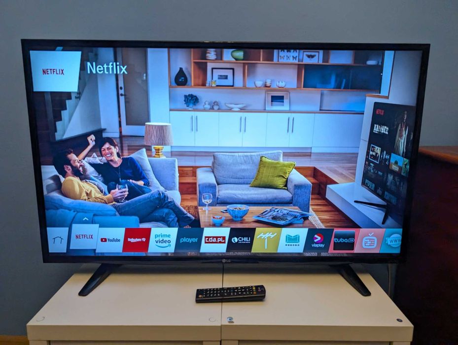 Telewizor Smart LG 43” 4K UHD 43UF640V  HEVC Netflix Youtube Prime