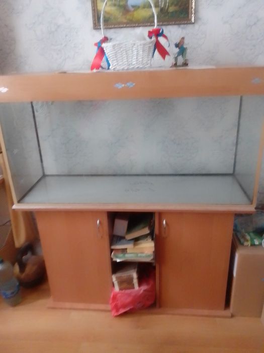 Аквариум для рыбок или рептилий