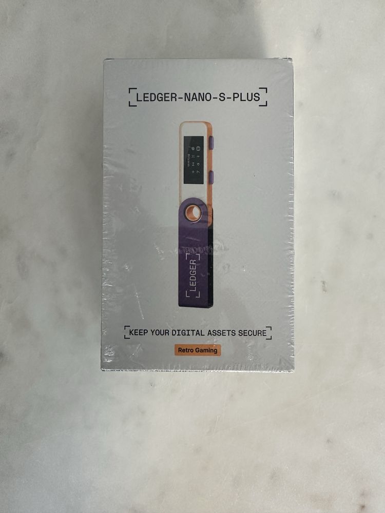 Cold holder Ledger Nano S Plus Retro Gaming