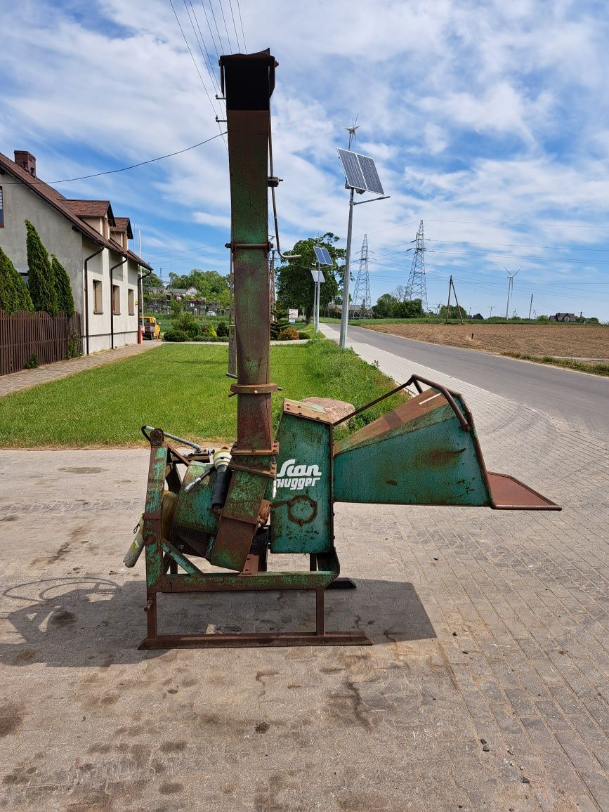 Rębak do gałęzi na ciągnik