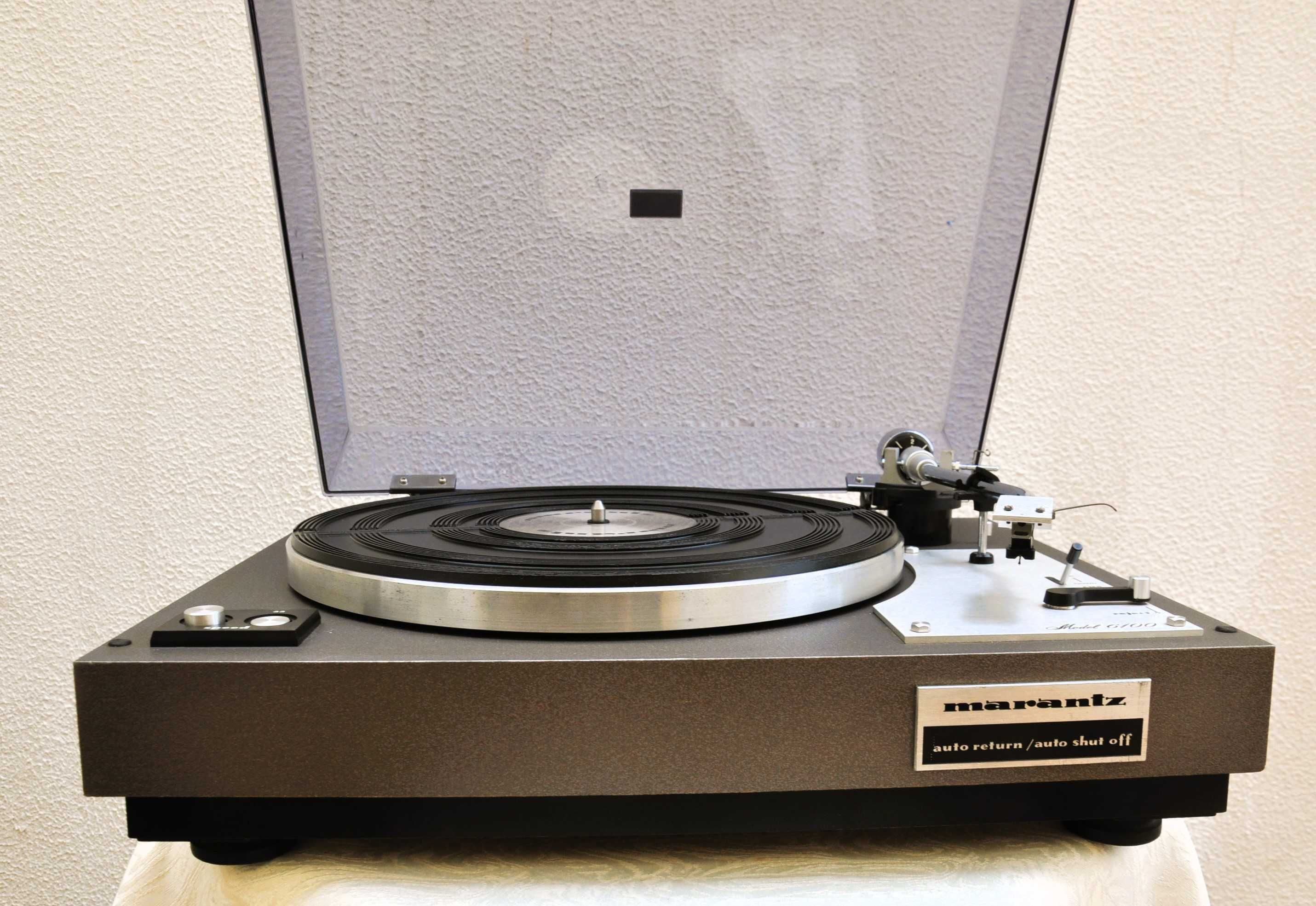 Gira Discos Marantz 6100