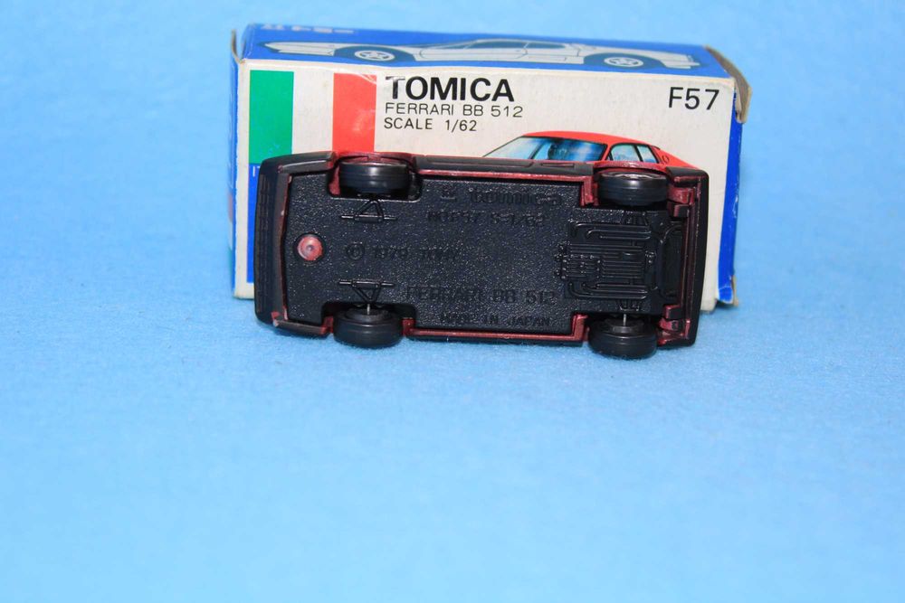 Miniatura Tomica F57 Ferrari BB 512