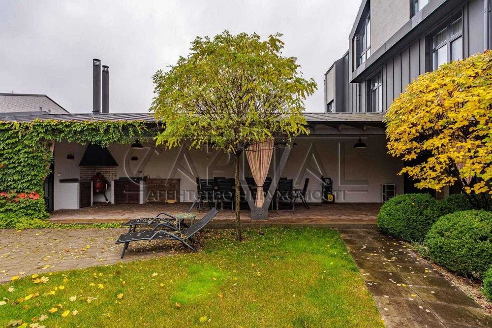 Оренда / Будинок
Київ, Голосіївський район, вул. Лютнева, 58