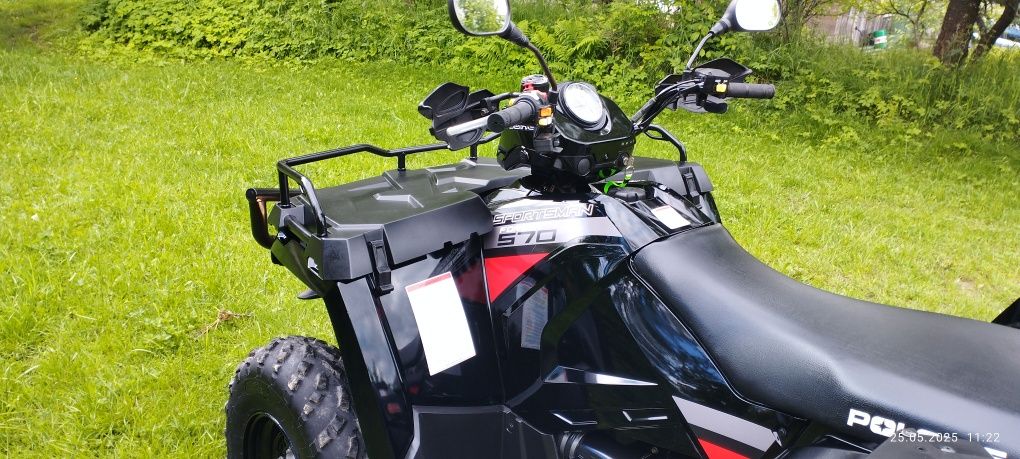 Polaris sportsman 570  forest 4x4