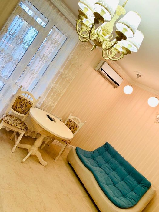 Однокімнатна квартира. М-н Центр.