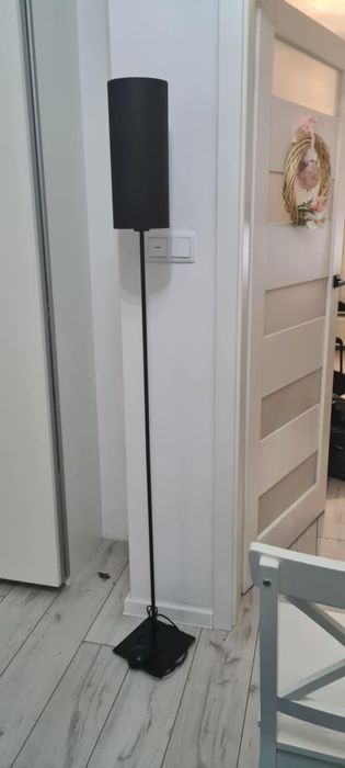 Lampka nocna czarna