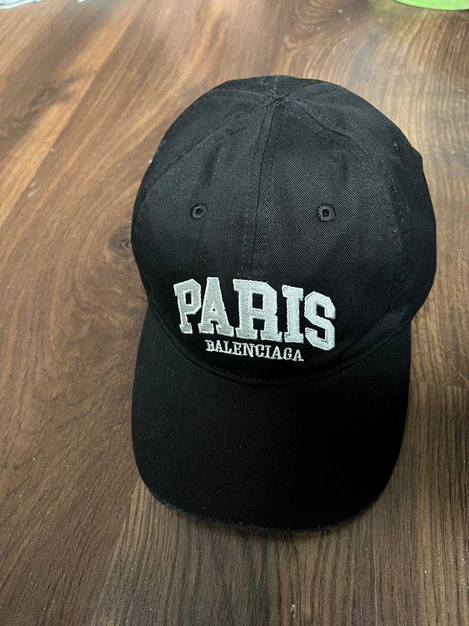 Balenciaga Czapka z dazkiem czarna  cap
