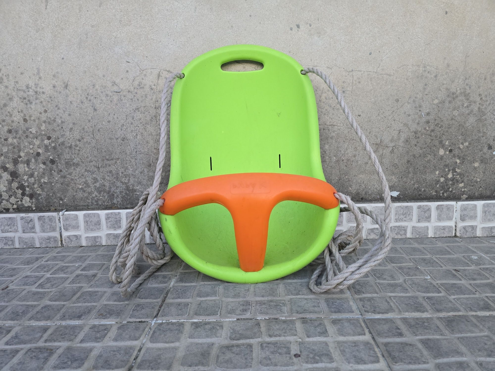 Baloiço para criança