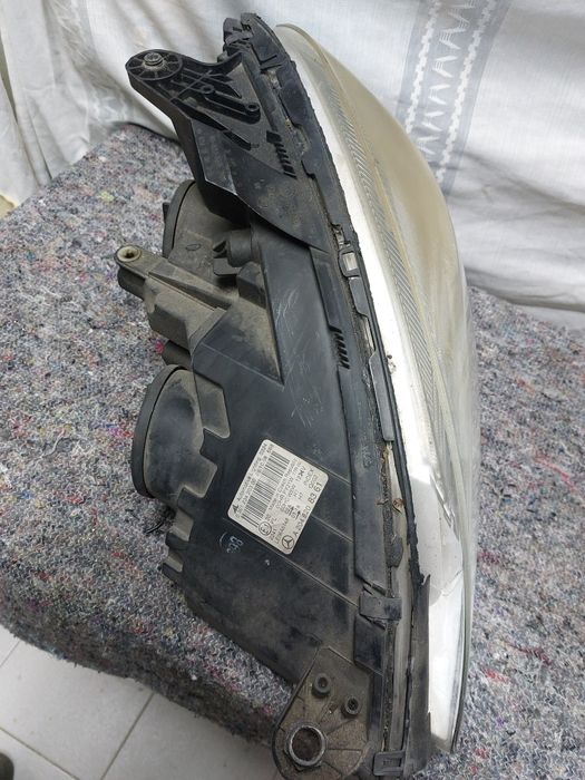 Faróis para mercedes W204